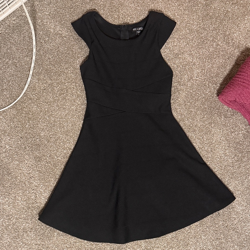 Elegant Black Dress Ava & Yelly